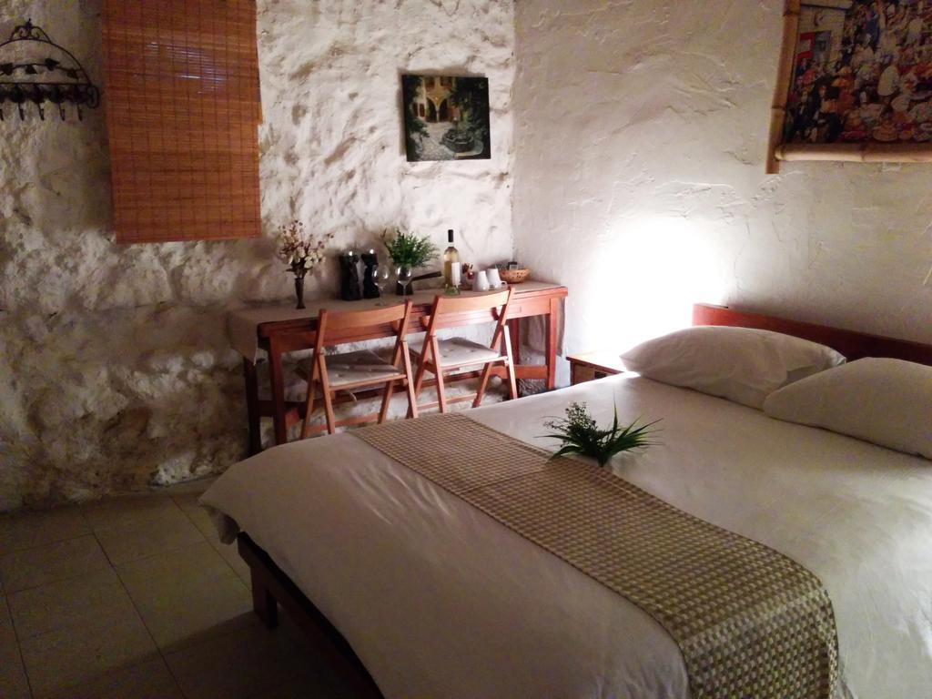 Mazkeret Batya Lemazkeret Bed & Breakfast エクステリア 写真