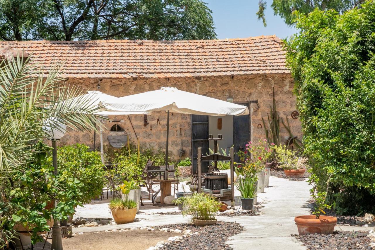 Mazkeret Batya Lemazkeret Bed & Breakfast エクステリア 写真